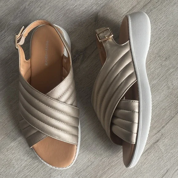 NWOT Easy Spirit Erin Comfort Casual Sandals Gold Metallic - Picture 3 of 9